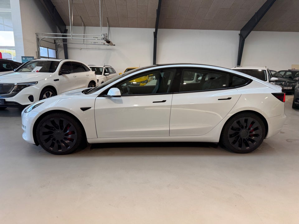 Tesla Model 3 Performance AWD 4d