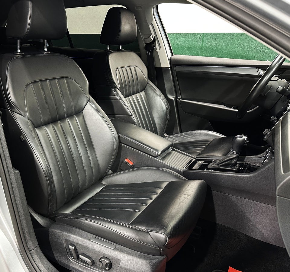 Skoda Superb 1,5 TSi 150 Business Executive Combi DSG 5d