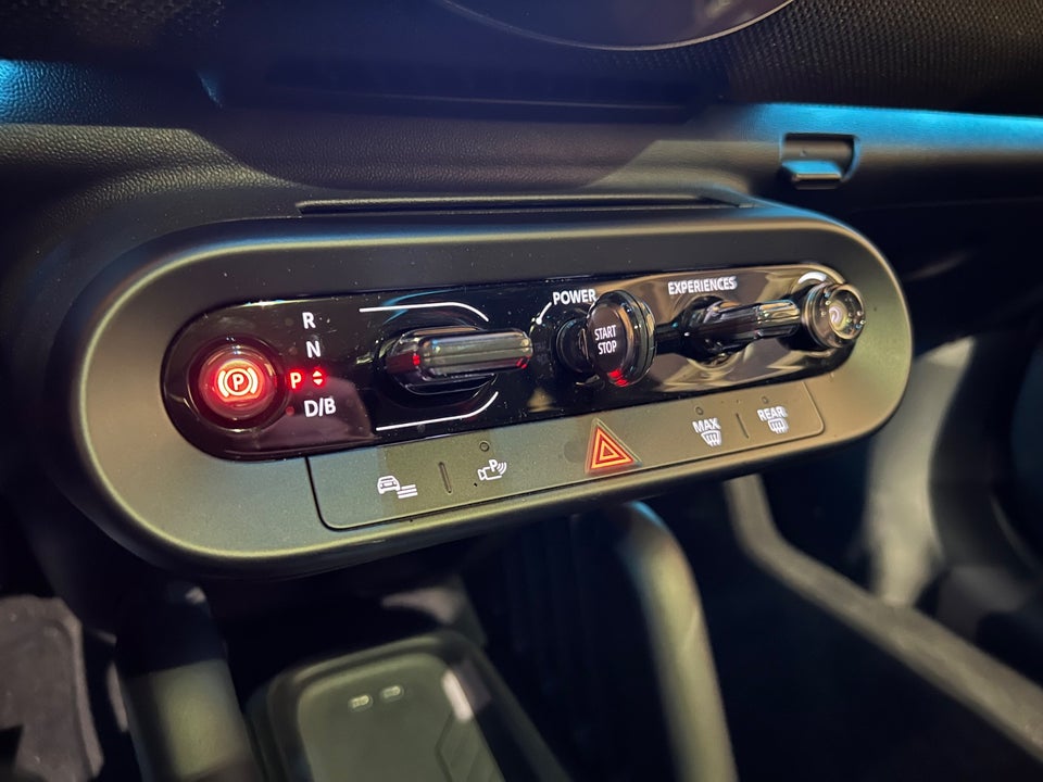 MINI Cooper SE JCW Trim XL 3d