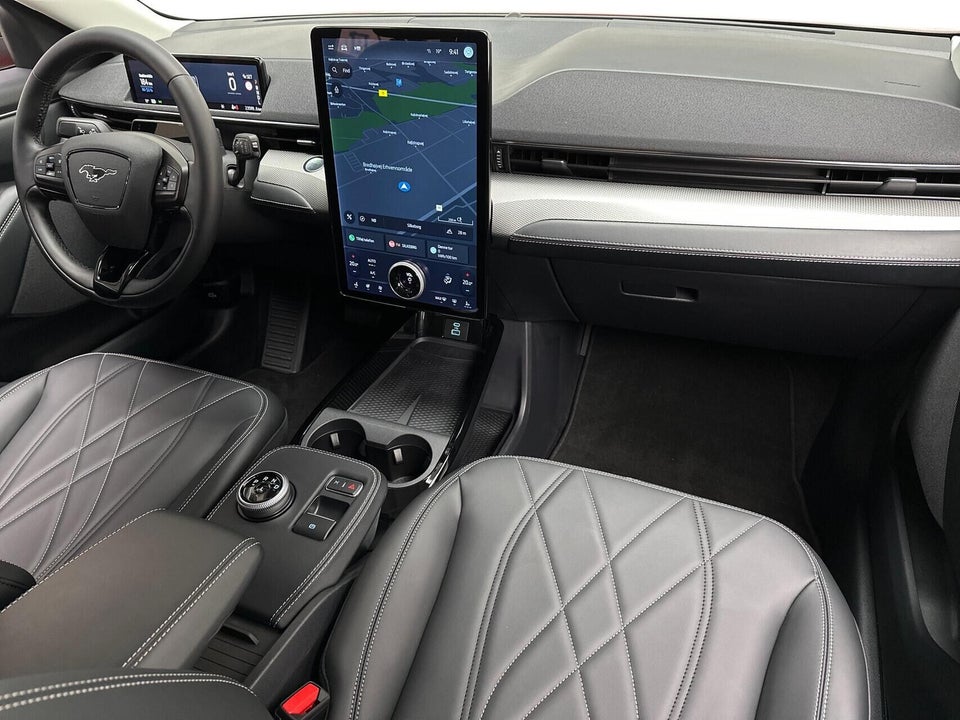 Ford Mustang Mach-E 75 Standard Range 5d