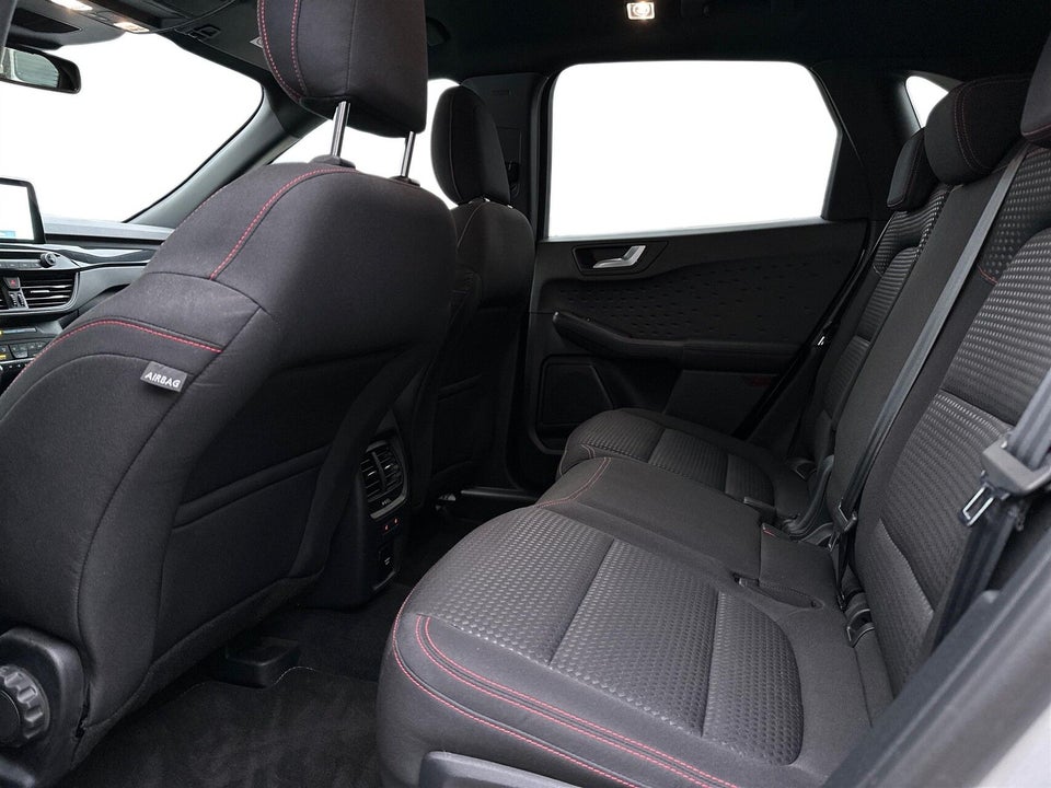 Ford Kuga 2,5 PHEV ST-Line CVT 5d