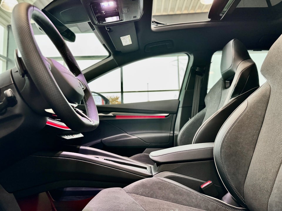 Skoda Enyaq 85x iV Sportline Maxx 5d