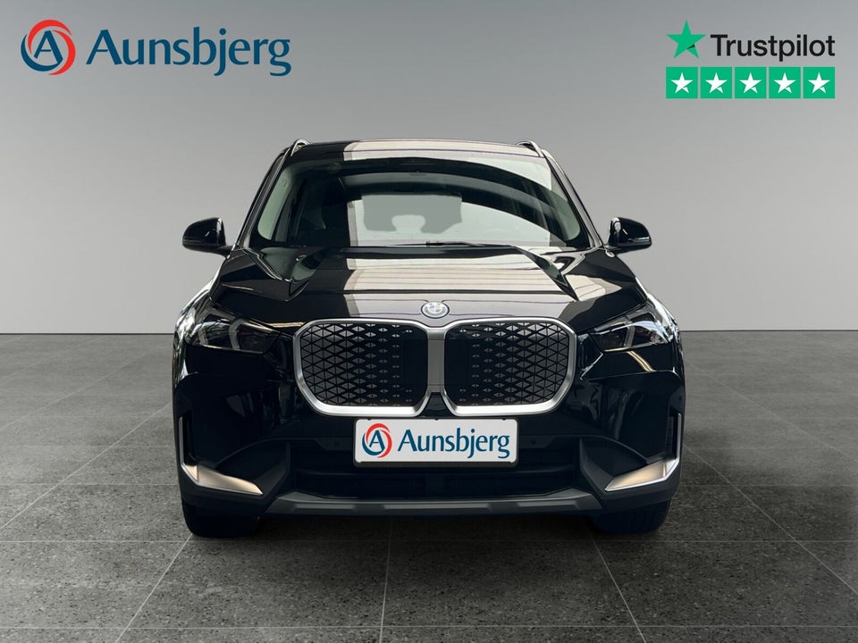 BMW iX1 xDrive30 X-Line 5d