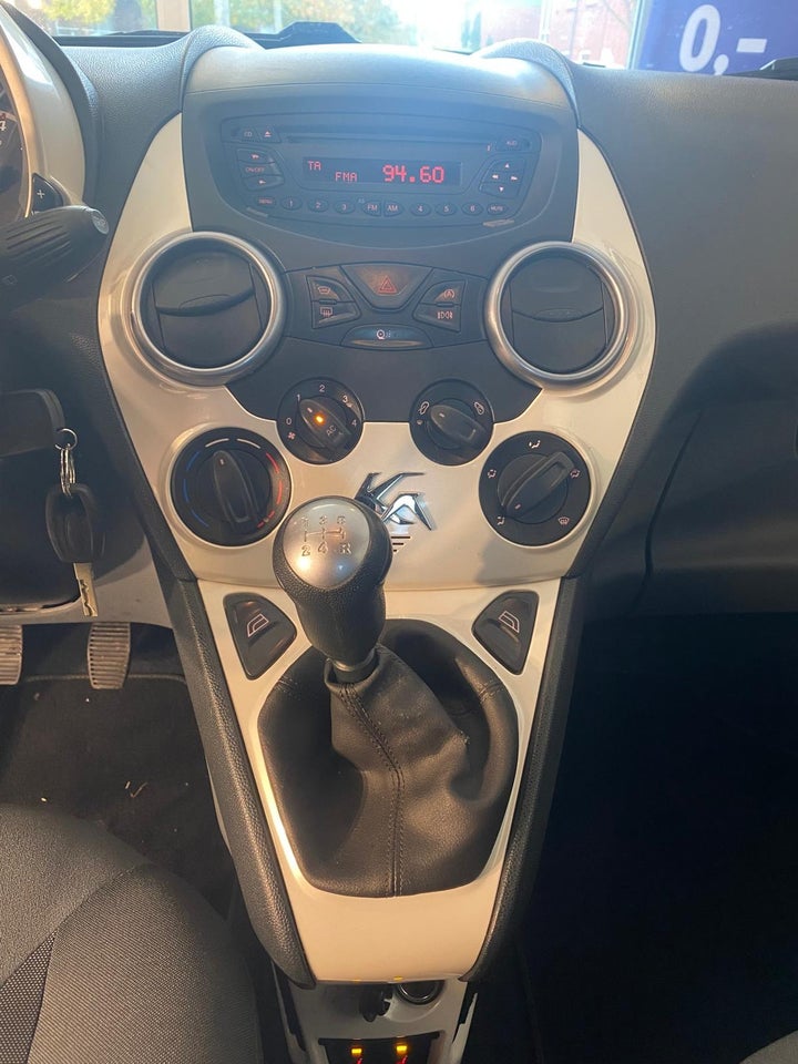 Ford Ka 1,2 Titanium 3d