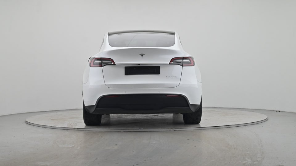 Tesla Model Y Long Range AWD 5d