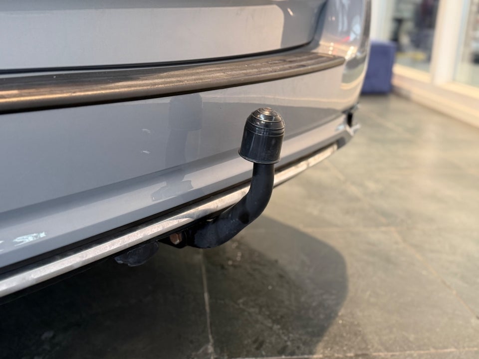 Toyota Auris 1,8 Hybrid H4 Touring Sports CVT 5d