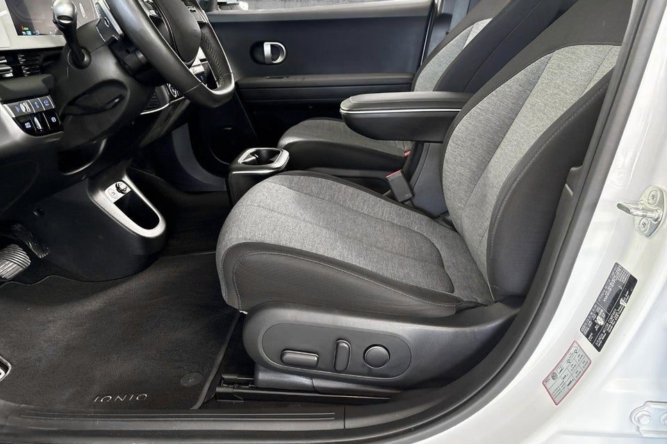 Hyundai Ioniq 5 77 Essential 5d