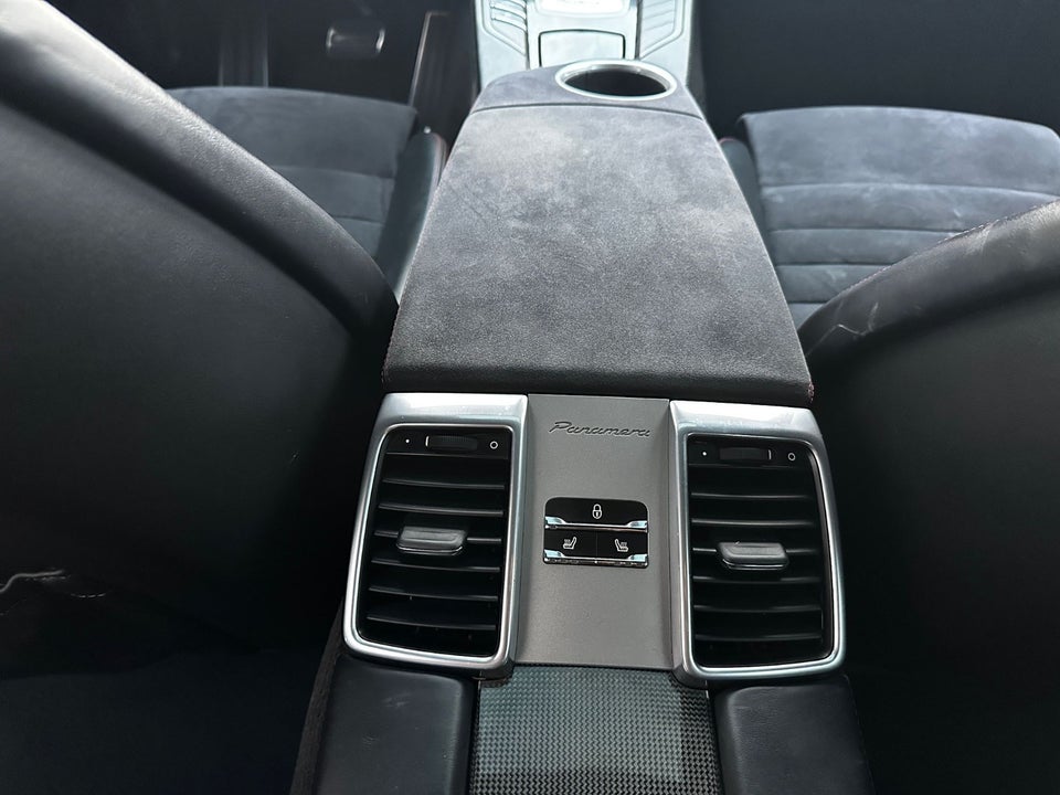 Porsche Panamera GTS 4,8 PDK 5d