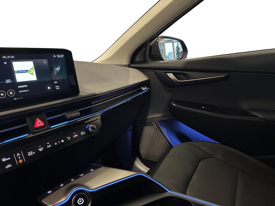 Kia EV6 84 Long Range Upgrade 5d
