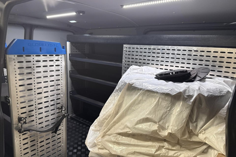 VW Transporter 2,0 TDi 204 Kassevogn DSG 4Motion kort