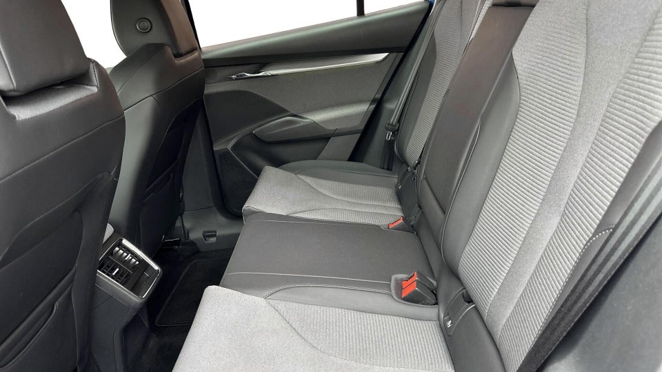 Skoda Enyaq 60 iV 5d