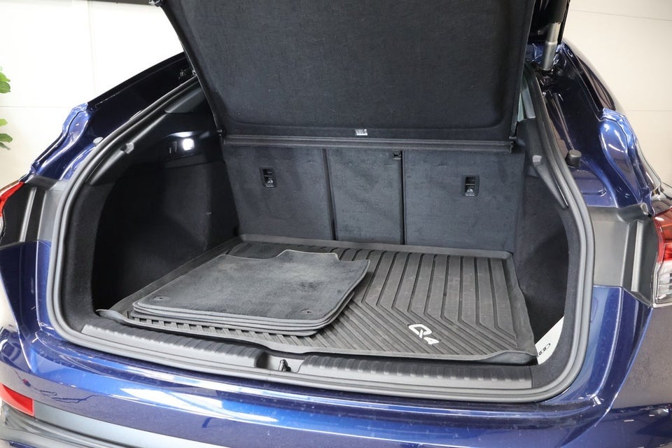 Audi Q4 e-tron 40 Advanced Sportback 5d