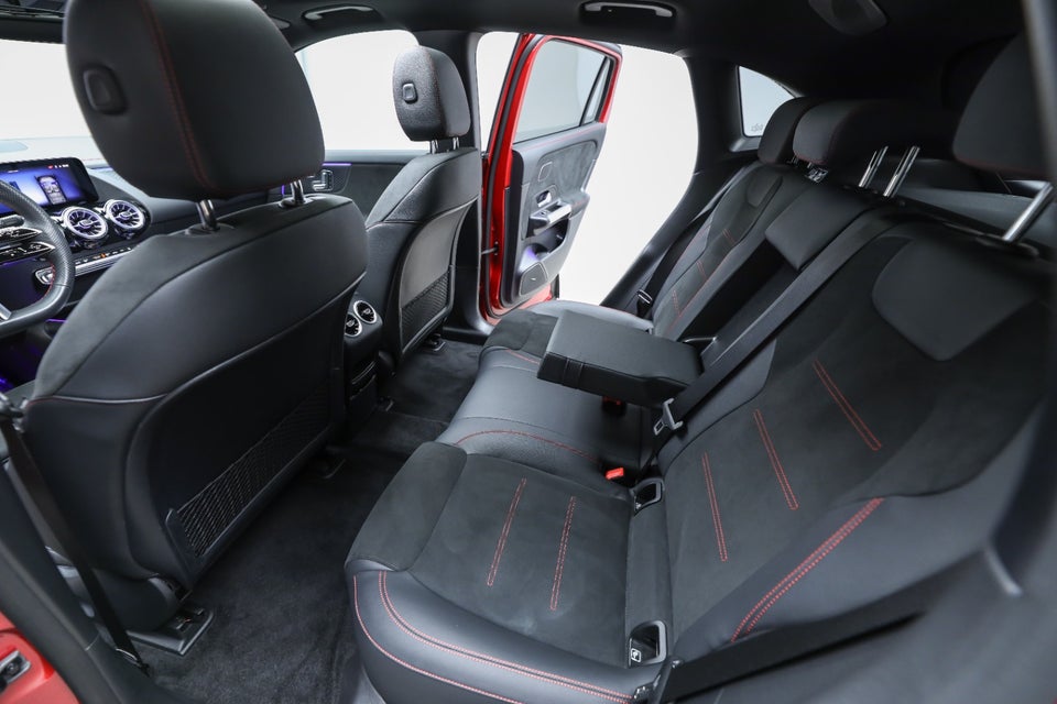 Mercedes EQA350 AMG Line Premium 4Matic 5d