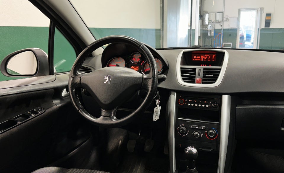 Peugeot 207 1,6 HDi 92 Comfort+ 5d