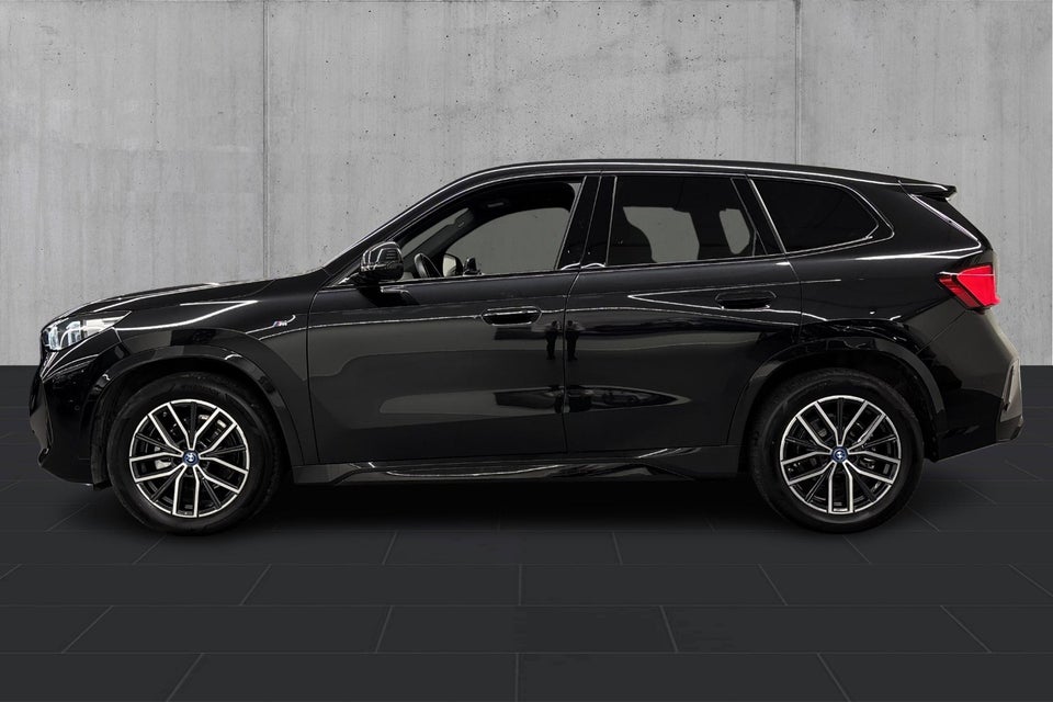 BMW iX1 eDrive20 M-Sport 5d