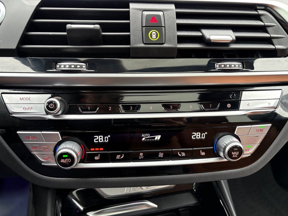 BMW iX3 Charged Impressive 5d