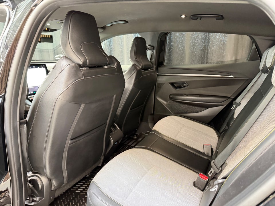 Renault Megane E-Tech 60 Techno 5d