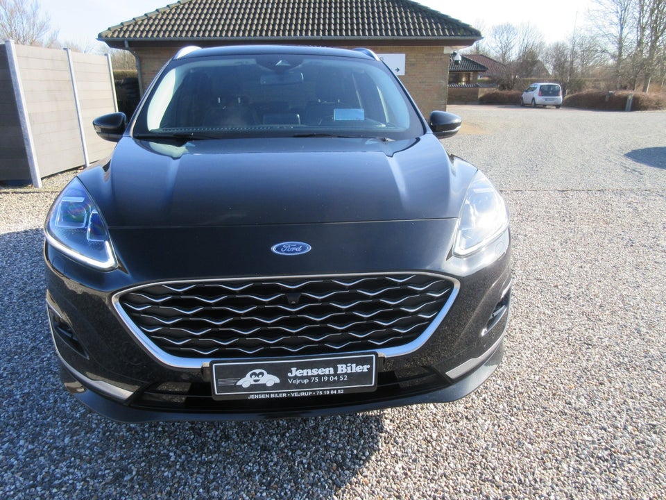 Ford Kuga 2,5 PHEV Vignale CVT 5d