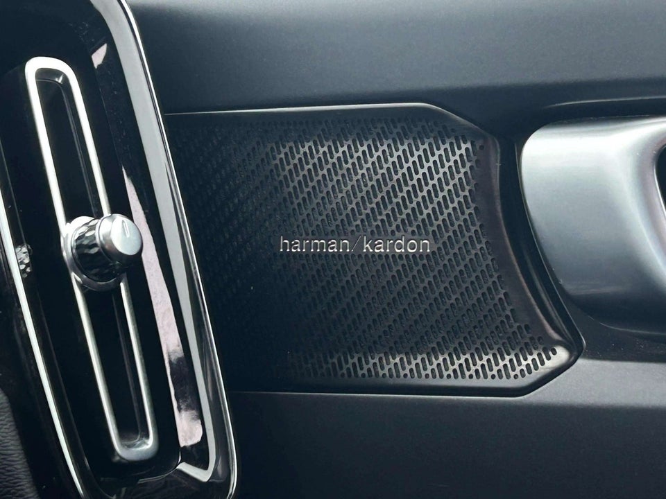 Volvo XC40 P8 ReCharge Twin R-Design 5d