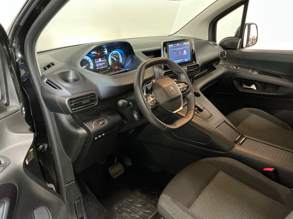 Peugeot e-Rifter 50 Allure Pack Family L2 5d