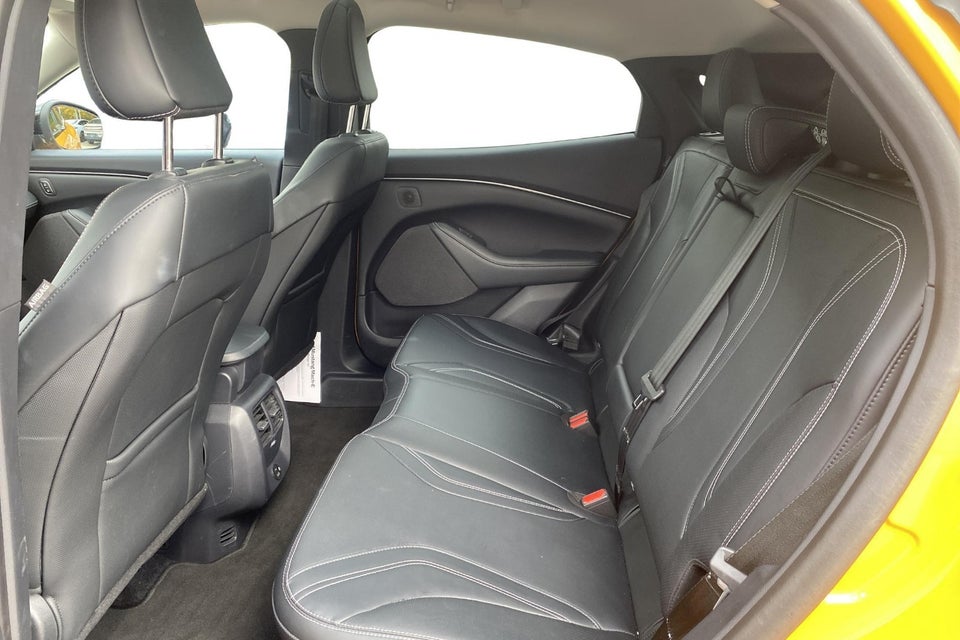 Ford Mustang Mach-E 75 Standard Range 5d