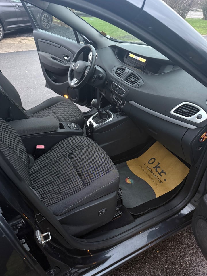 Renault Grand Scenic III 1,5 dCi 110 Expression 7prs 5d