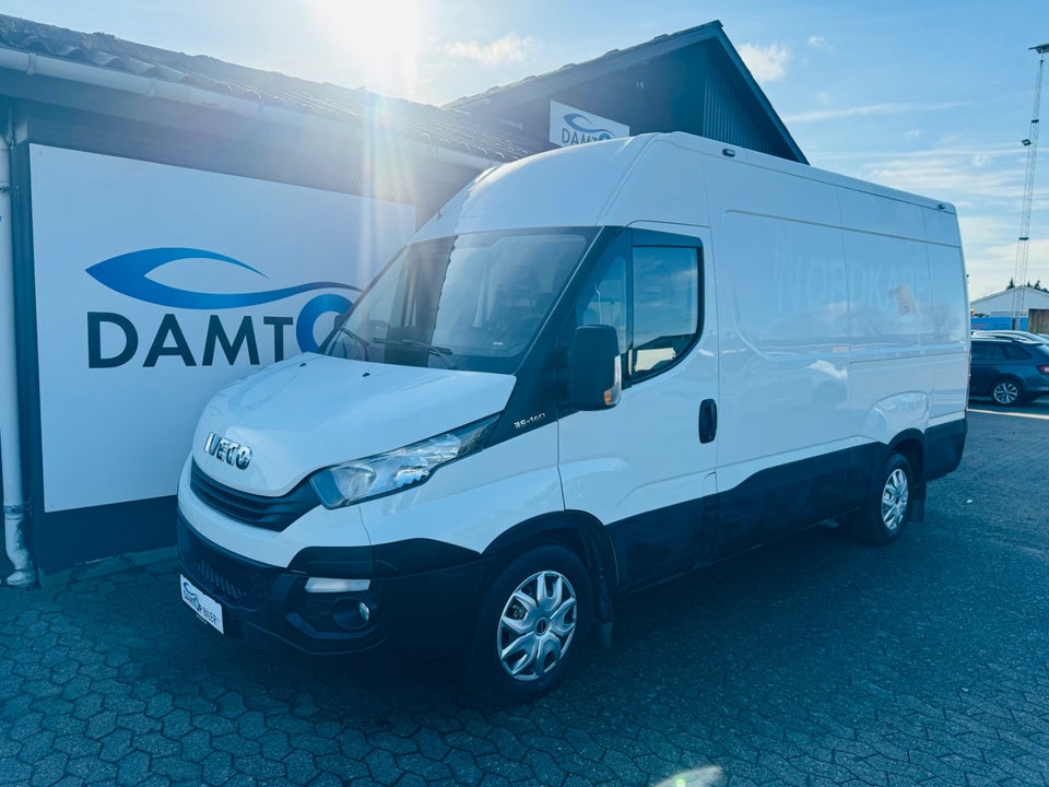 Iveco Daily 2,3 35S14 12m³ Van
