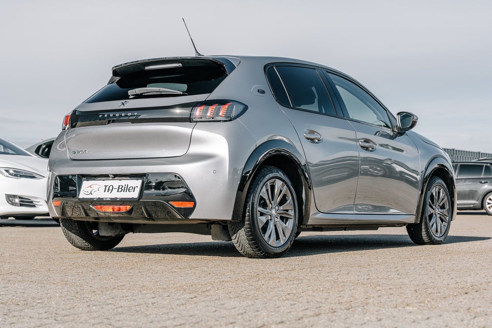 Peugeot e-208 50 Allure 5d
