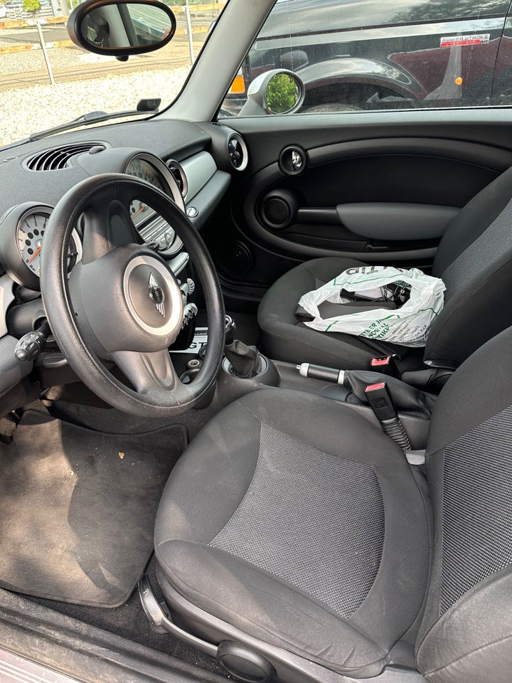 MINI Clubman Cooper 1,6 Van 5d