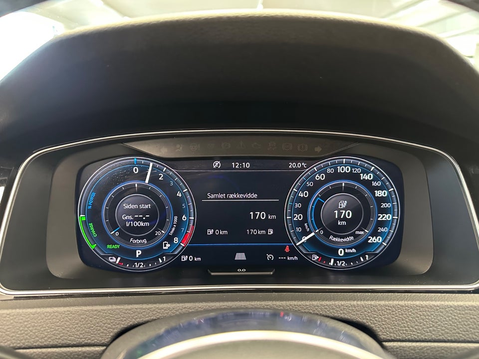 VW Golf VII 1,4 GTE DSG 5d