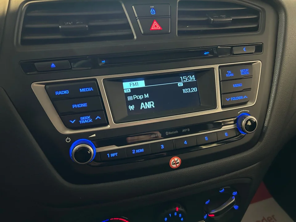 Hyundai i20 1,25 Trend 5d