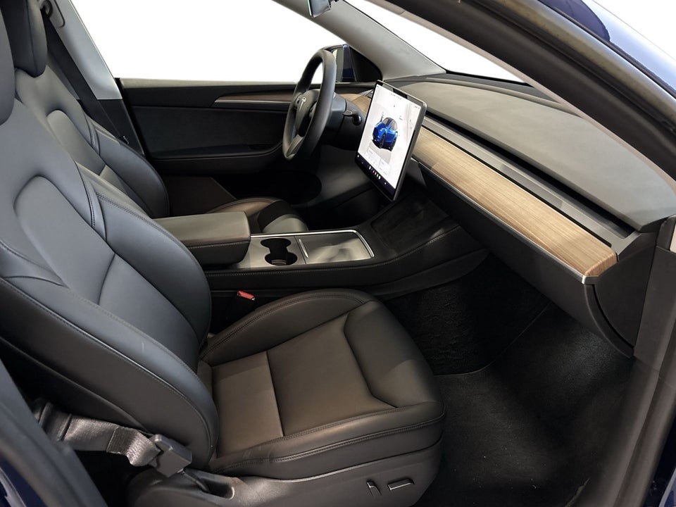 Tesla Model Y Performance AWD 5d