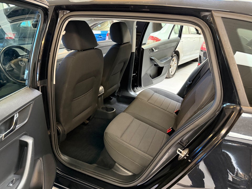 Skoda Rapid 1,2 TSi 90 Style DSG 5d