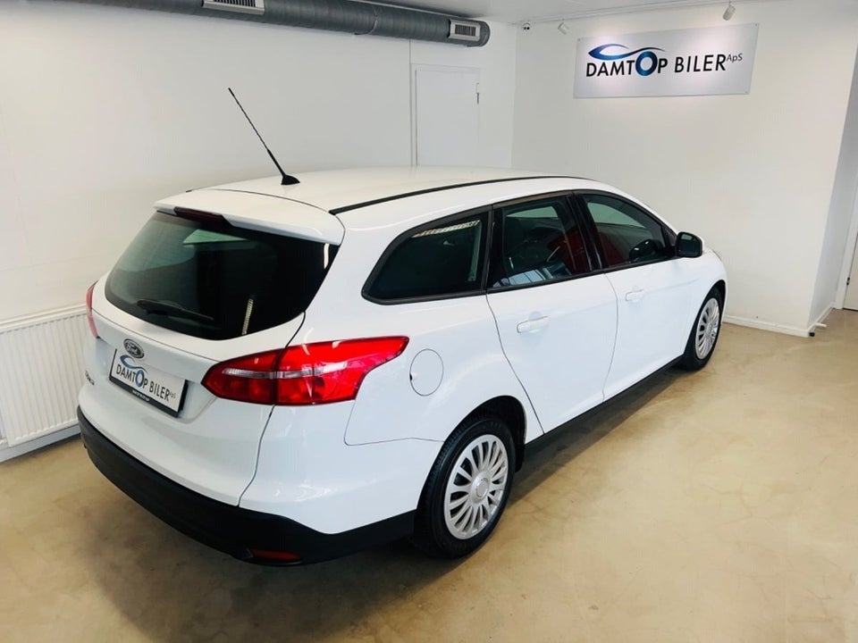 Ford Focus 1,5 TDCi 120 Business stc. aut. 5d