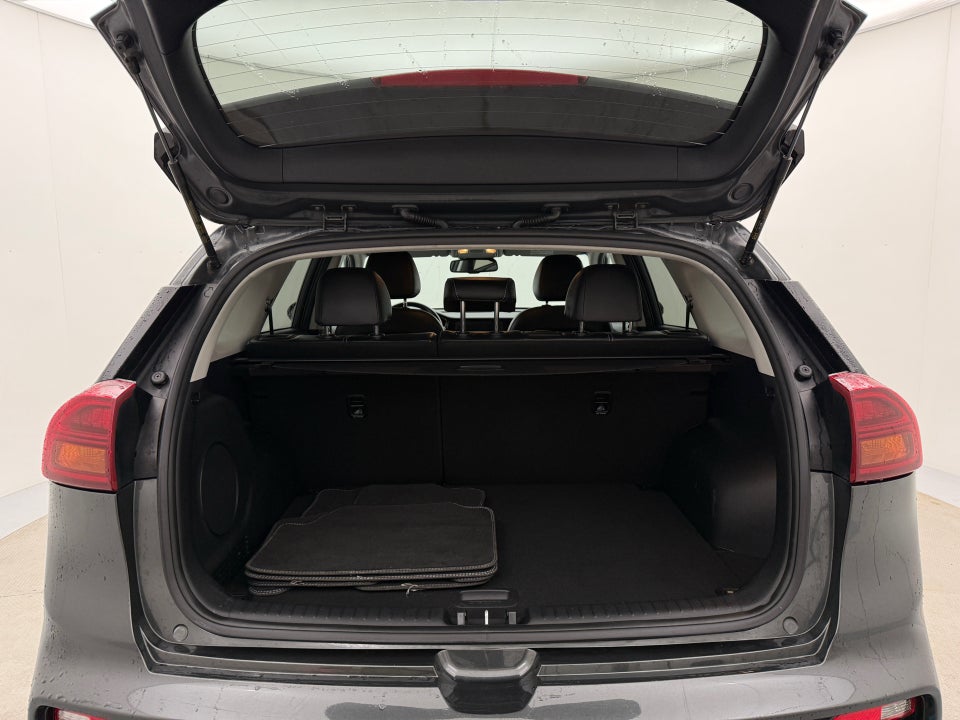 Kia e-Niro 64 Premium 5d