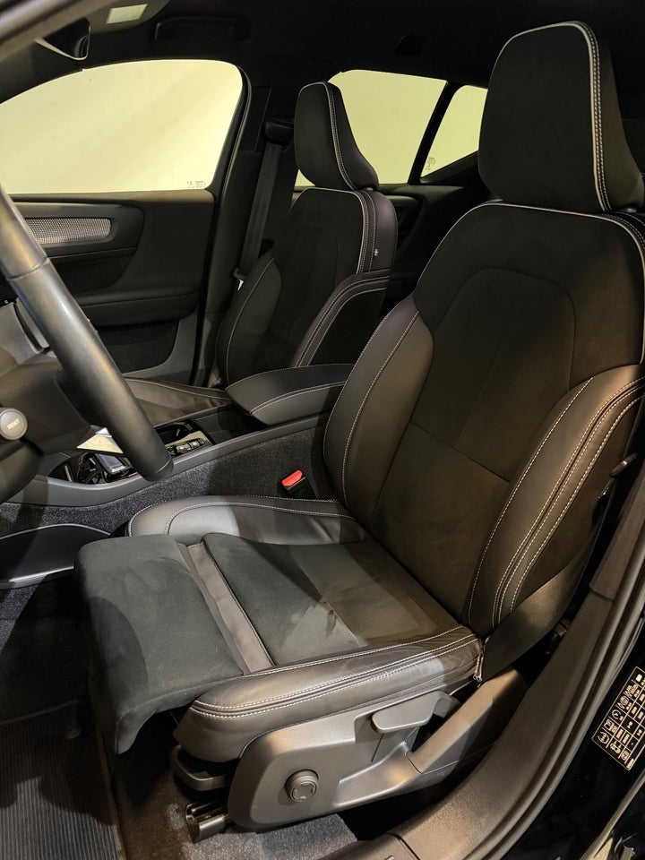 Volvo XC40 1,5 T4 ReCharge R-Design aut. 5d