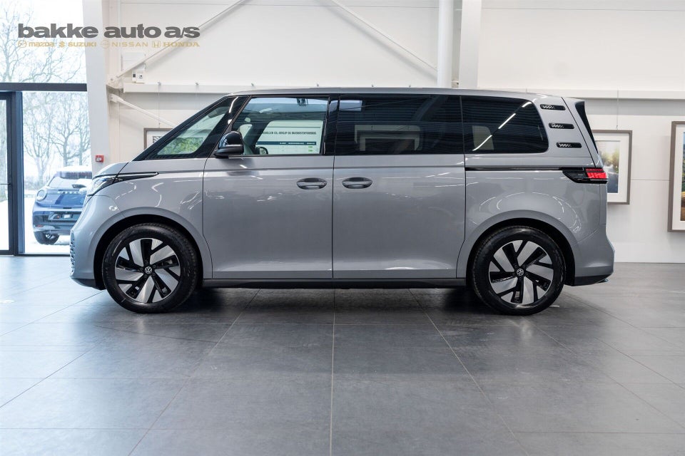 VW ID.Buzz 77 Pro SWB 5d