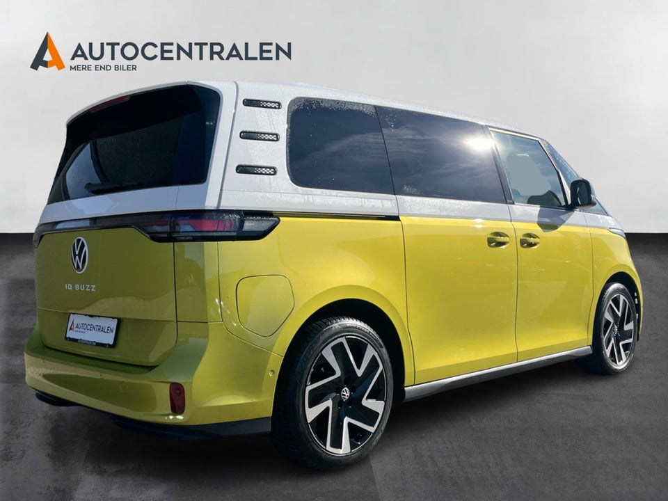 VW ID.Buzz 77 Pro SWB 5d