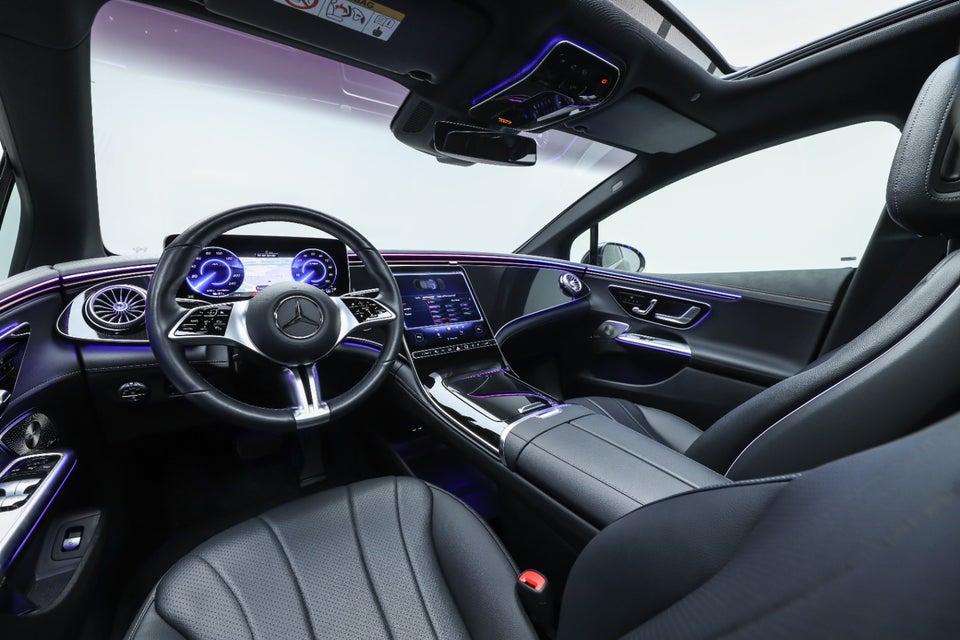 Mercedes EQE300 Electric Art 4d