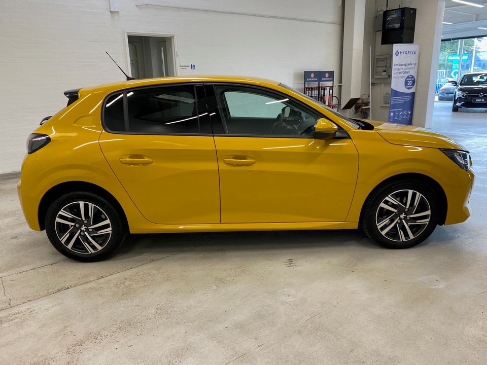 Peugeot 208 1,2 PureTech 100 Allure 5d