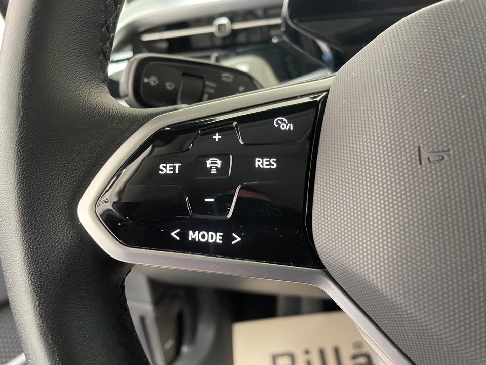 VW ID.Buzz 77 Pro SWB 5d