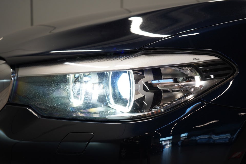 BMW 530i 2,0 Sport Line aut. 4d