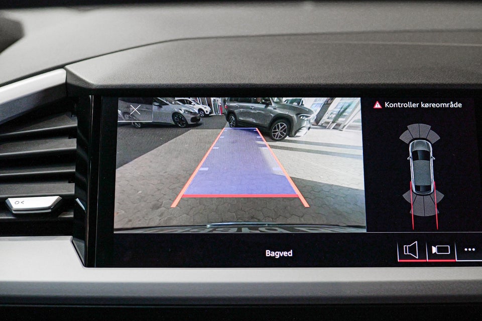 Audi Q4 e-tron 40 Sportback 5d