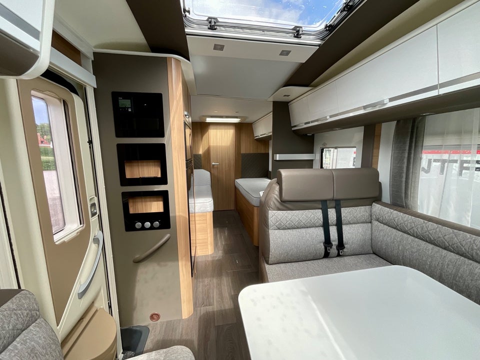 Fiat Adria 2,3 Coral Plus 670 SLT 3d