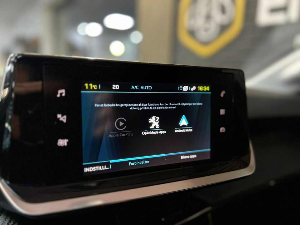 Peugeot e-208 50 Active Pack 5d