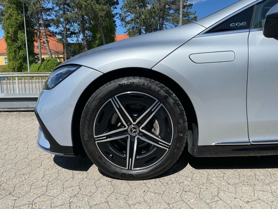 Mercedes EQE300 AMG Line 4d