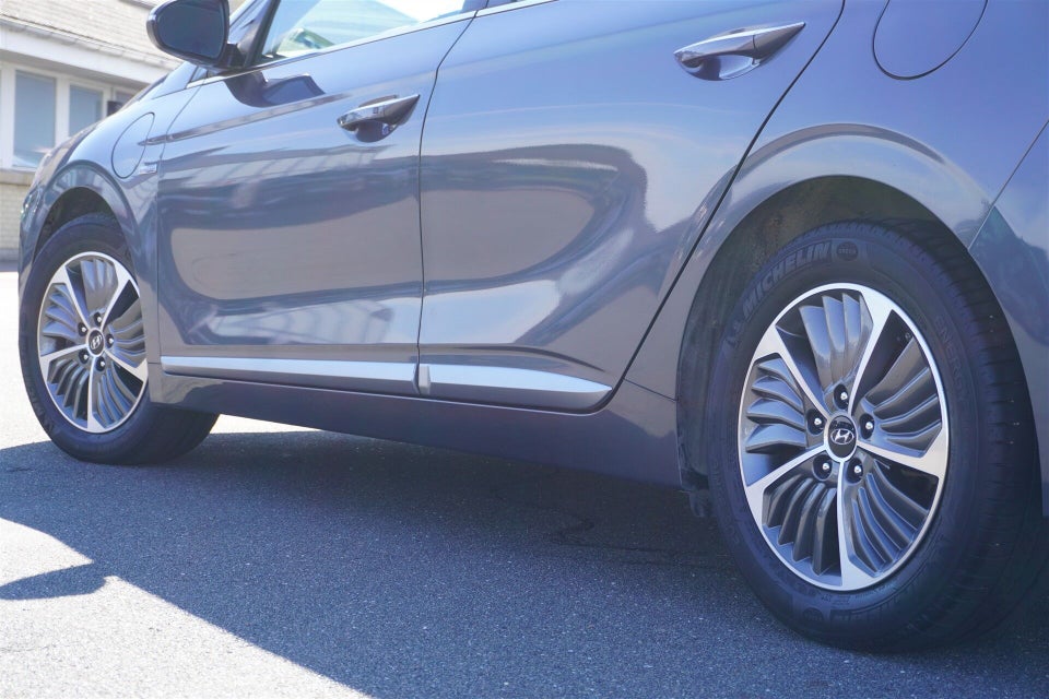 Hyundai Ioniq 1,6 PHEV Premium DCT 5d