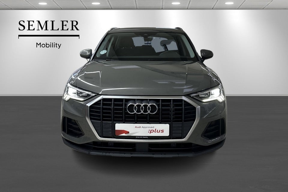 Audi Q3 45 TFSi e Attitude plus S-tr. 5d