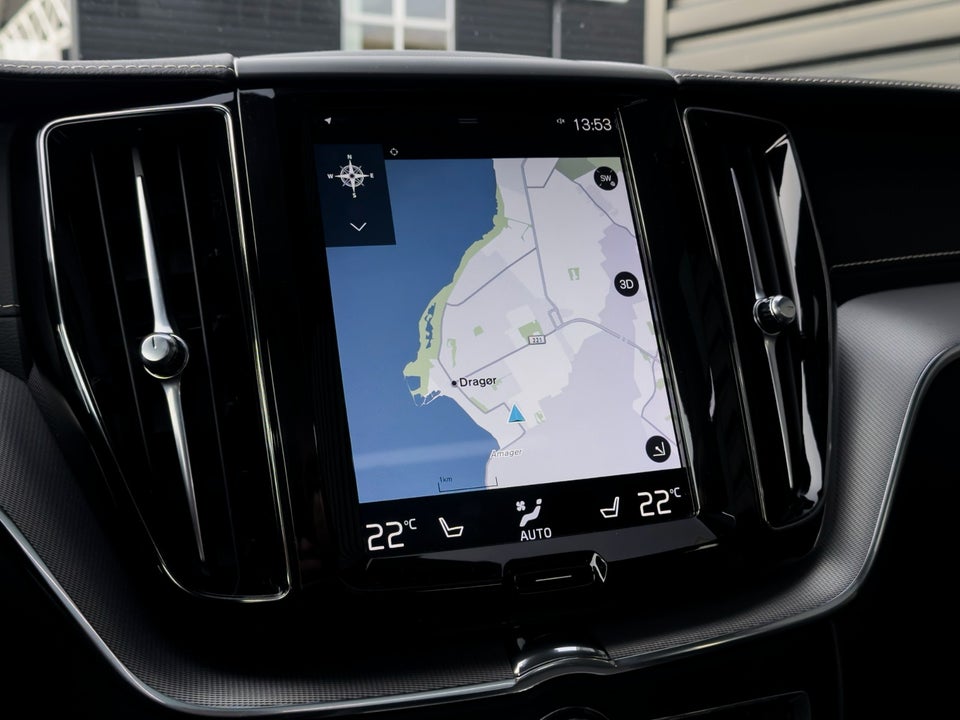 Volvo XC60 2,0 T8 390 R-Design aut. AWD 5d