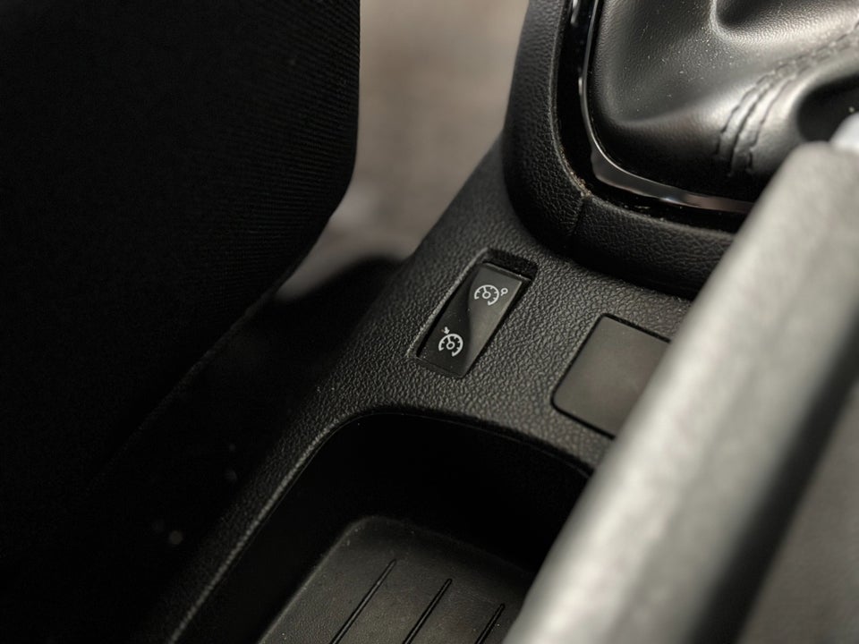 Renault Clio IV 0,9 TCe 90 Zen Sport Tourer 5d